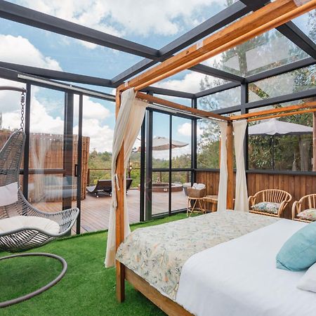 Bubblesky Glamping 40 Min From Medellin Hotel เอล เรติโร ภายนอก รูปภาพ