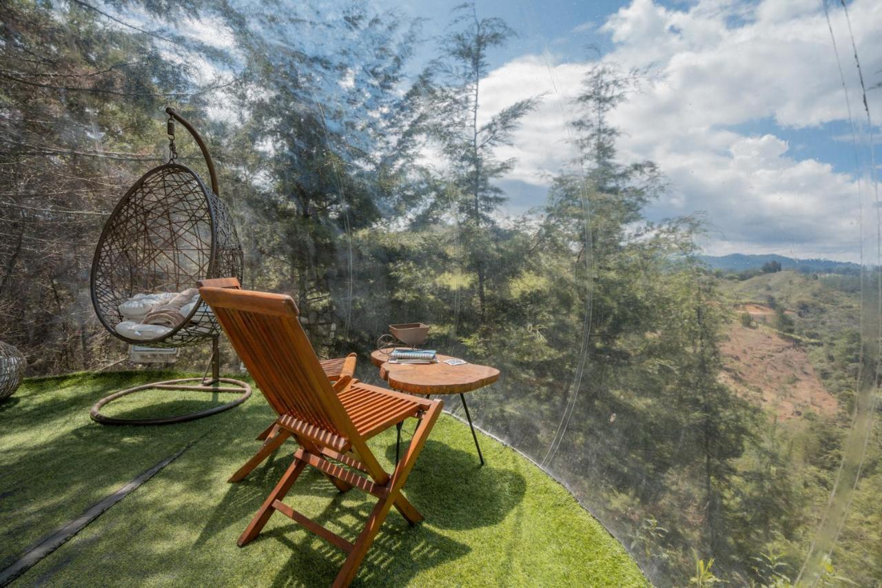 Bubblesky Glamping 40 Min From Medellin Hotel เอล เรติโร ภายนอก รูปภาพ