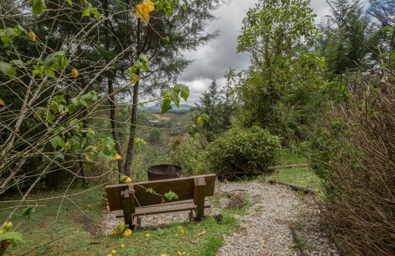 Bubblesky Glamping 40 Min From Medellin Hotel เอล เรติโร ภายนอก รูปภาพ