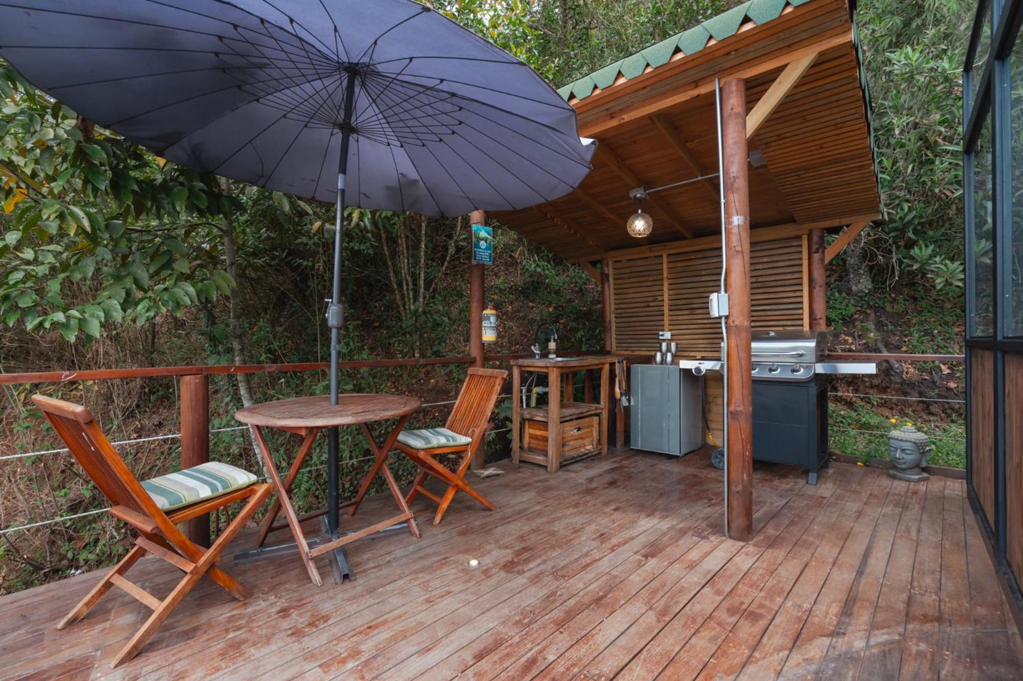 Bubblesky Glamping 40 Min From Medellin Hotel เอล เรติโร ภายนอก รูปภาพ