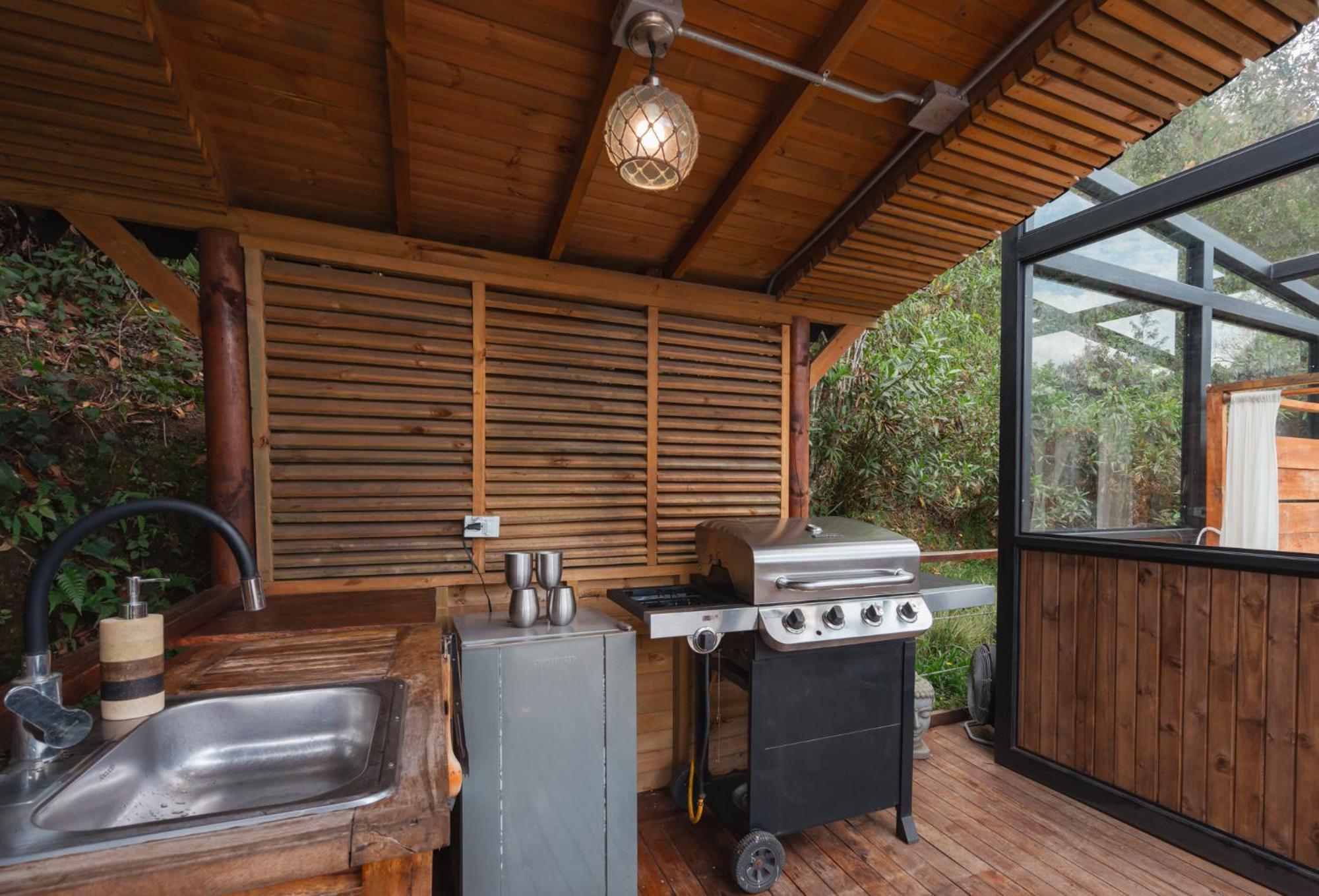 Bubblesky Glamping 40 Min From Medellin Hotel เอล เรติโร ภายนอก รูปภาพ